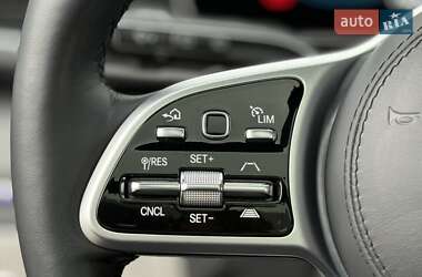 Позашляховик / Кросовер Mercedes-Benz GLS-Class 2022 в 