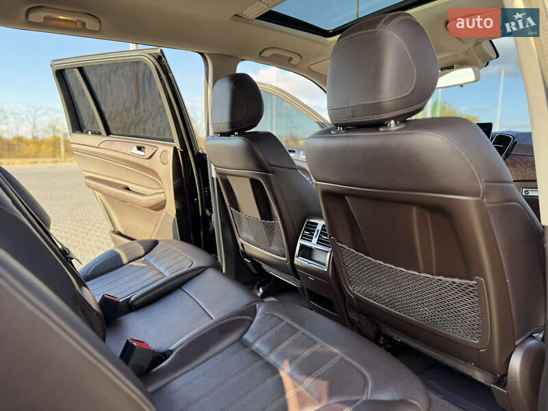 Позашляховик / Кросовер Mercedes-Benz GLS-Class 2018 в Миколаєві фото 45 Позашляховик / Кросовер Mercedes-Benz GLS-Class 2018 в Миколаєві