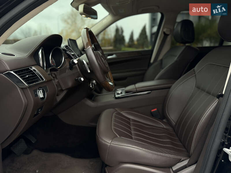 Позашляховик / Кросовер Mercedes-Benz GLS-Class 2017 в Києві фото 16 Позашляховик / Кросовер Mercedes-Benz GLS-Class 2017 в Києві