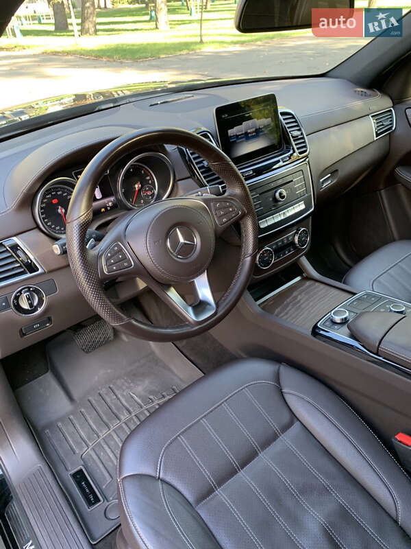 Внедорожник / Кроссовер Mercedes-Benz GLS-Class 2018 в Киеве фото 13 Внедорожник / Кроссовер Mercedes-Benz GLS-Class 2018 в Киеве