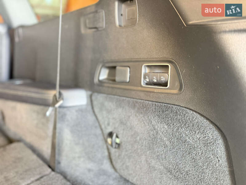 Внедорожник / Кроссовер Mercedes-Benz GLS-Class 2019 в Львове фото 15 Внедорожник / Кроссовер Mercedes-Benz GLS-Class 2019 в Львове