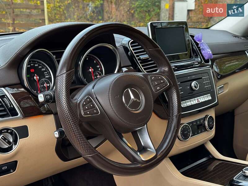 Внедорожник / Кроссовер Mercedes-Benz GLS-Class 2016 в Киеве фото 13 Внедорожник / Кроссовер Mercedes-Benz GLS-Class 2016 в Киеве