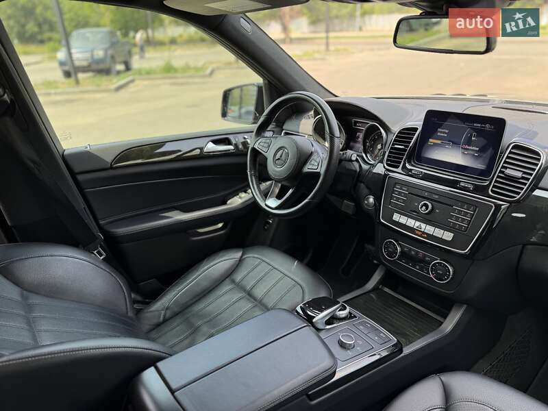 Позашляховик / Кросовер Mercedes-Benz GLS-Class 2018 в Дніпрі фото 23 Позашляховик / Кросовер Mercedes-Benz GLS-Class 2018 в Дніпрі