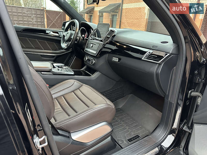 Позашляховик / Кросовер Mercedes-Benz GLS-Class 2018 в Києві фото 30 Позашляховик / Кросовер Mercedes-Benz GLS-Class 2018 в Києві