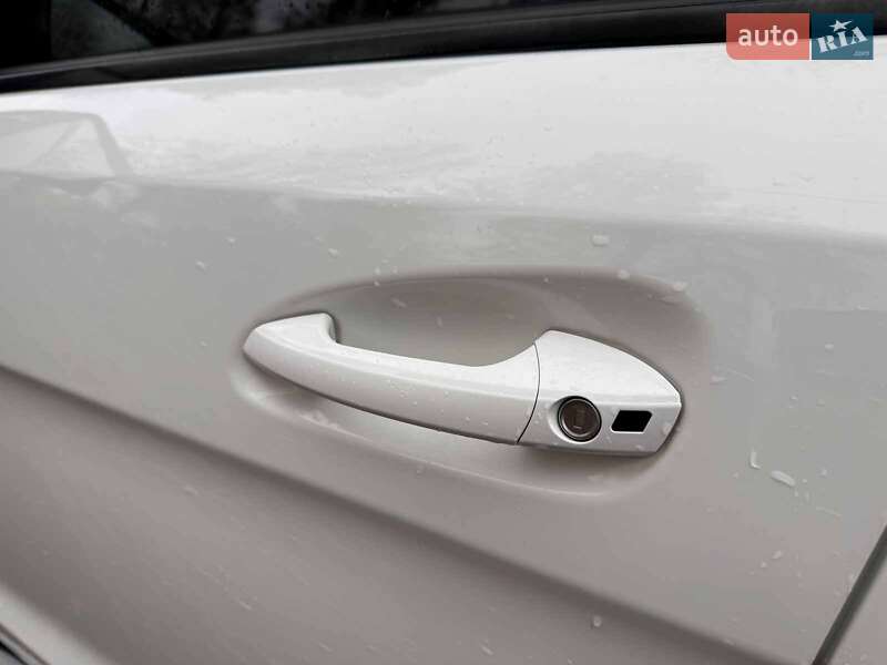 Позашляховик / Кросовер Mercedes-Benz GLS-Class 2016 в Києві