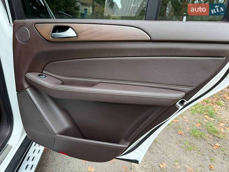 Позашляховик / Кросовер Mercedes-Benz GLS-Class 2016 в Києві