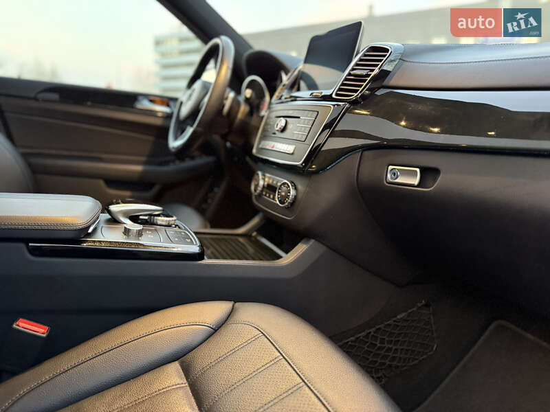 Позашляховик / Кросовер Mercedes-Benz GLS-Class 2018 в Києві фото 14 Позашляховик / Кросовер Mercedes-Benz GLS-Class 2018 в Києві