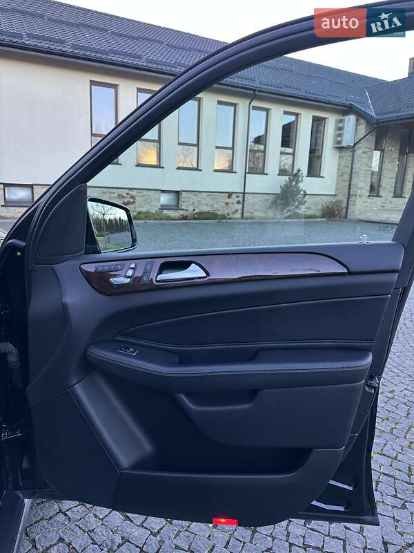 Позашляховик / Кросовер Mercedes-Benz GLS-Class 2018 в Львові фото 88 Позашляховик / Кросовер Mercedes-Benz GLS-Class 2018 в Львові