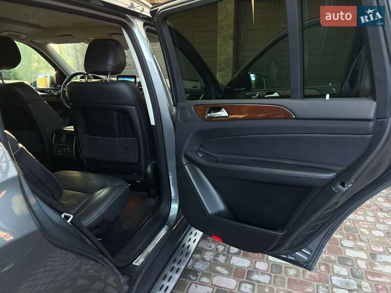 Внедорожник / Кроссовер Mercedes-Benz GLS-Class 2017 в Днепре фото 14 Внедорожник / Кроссовер Mercedes-Benz GLS-Class 2017 в Днепре
