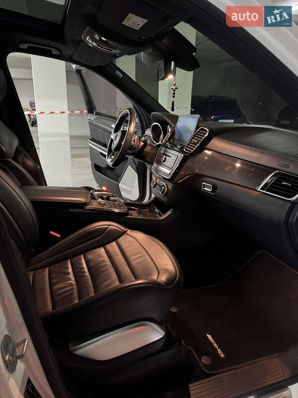 Позашляховик / Кросовер Mercedes-Benz GLS-Class 2017 в Чернівцях