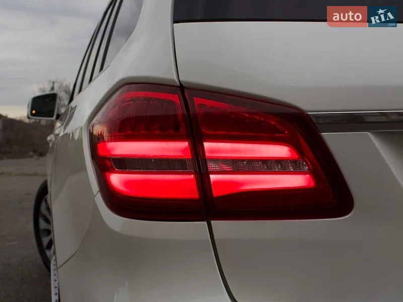 Mercedes-Benz Gls 450 2017 VIN 4JGDF6EE0HA986431 фото оголошення 8 з 71