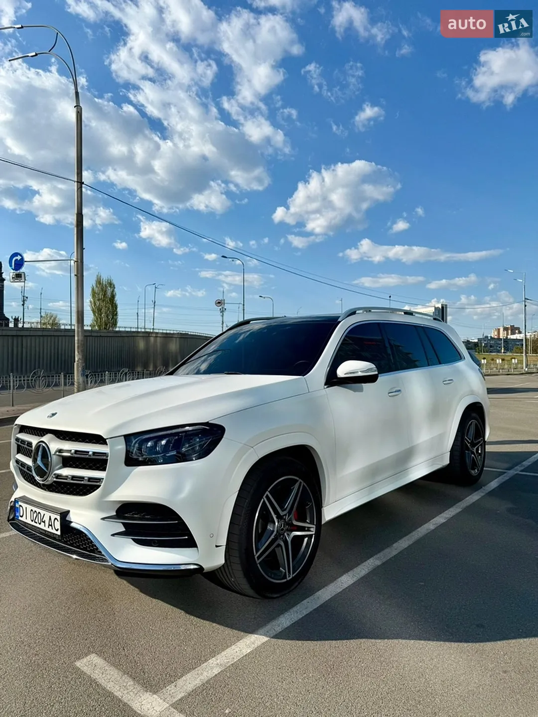 Mercedes-Benz GLS Class 2022 VIN W1N1679231A703986 фото оголошення 10 з 36