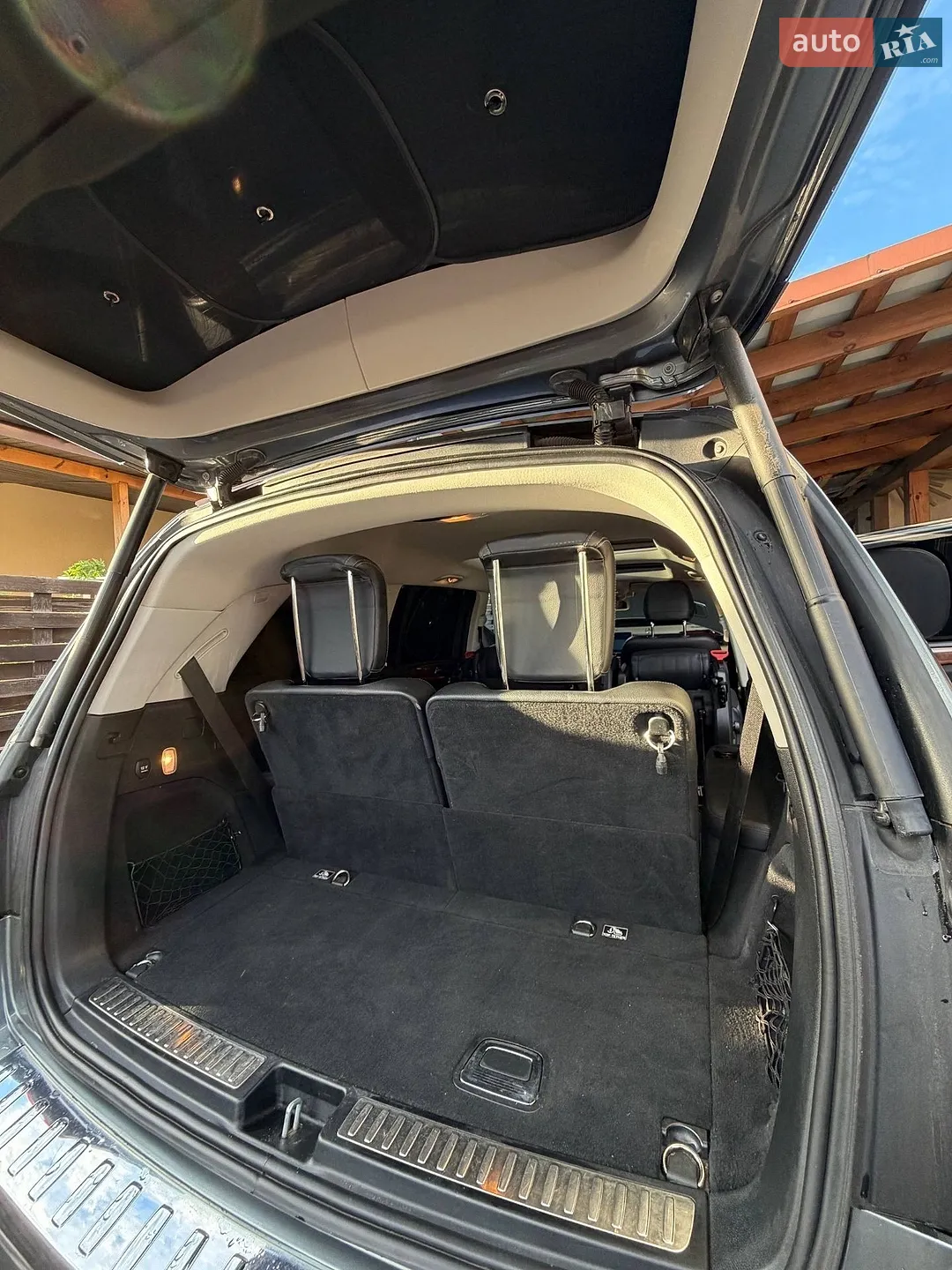 Mercedes-Benz GLS-Class 2017 VIN 4JGDF6EE5HA931442 фото оголошення 7 з 19