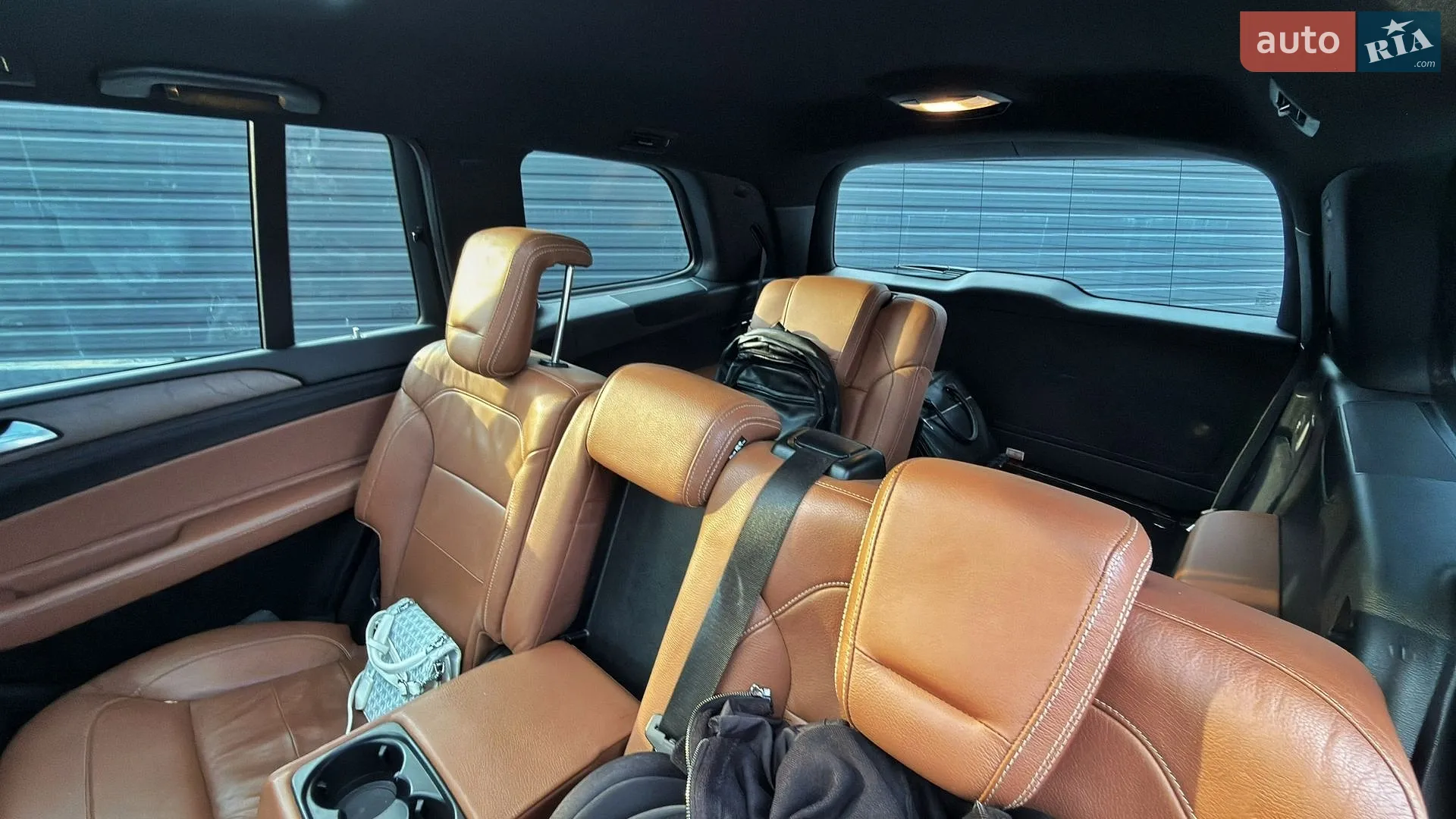 Mercedes-Benz GLS-Class 2016 VIN 4JGDF6EE4HA879754 фото оголошення 21 з 25