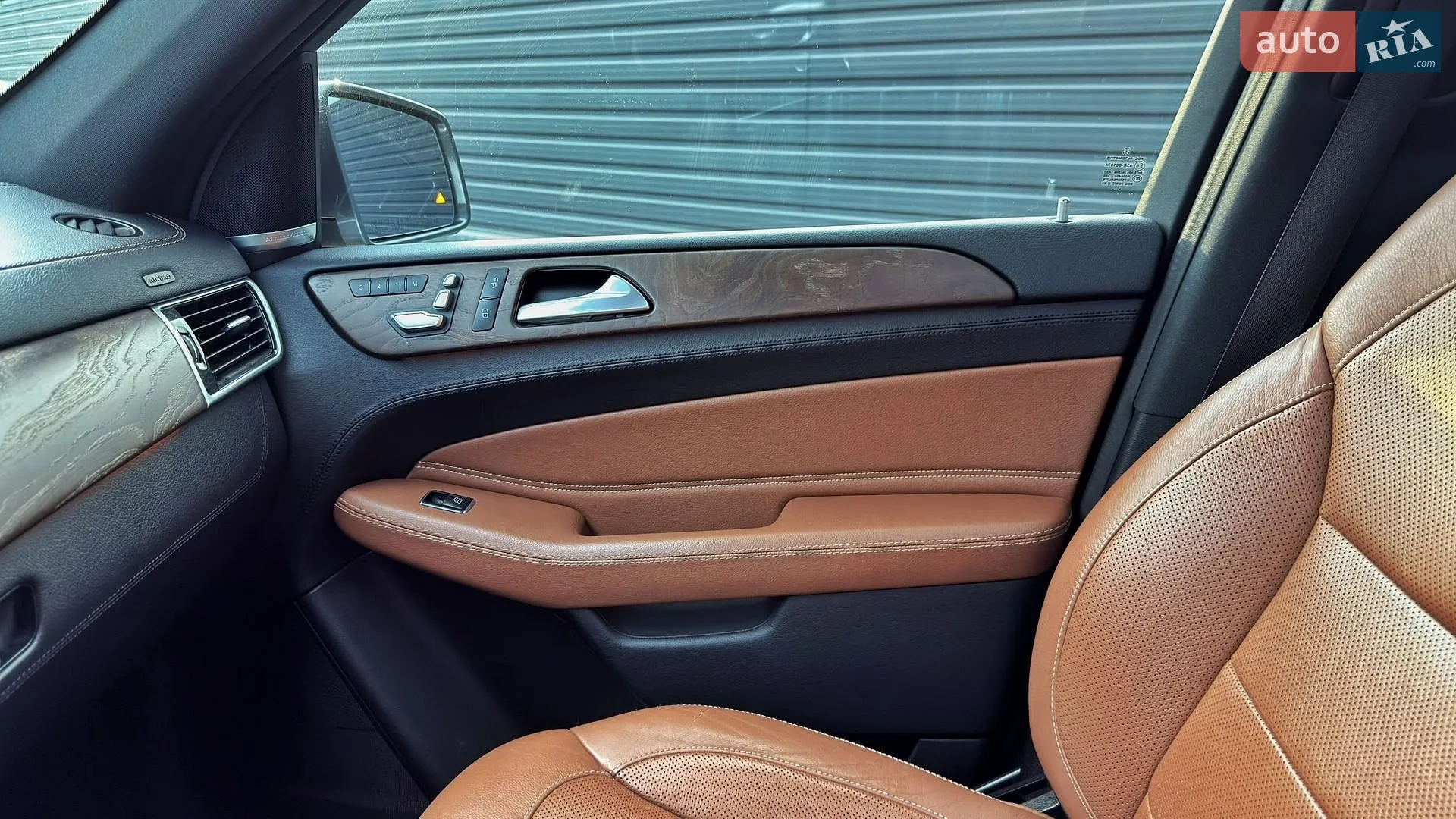 Mercedes-Benz GLS-Class 2016 VIN 4JGDF6EE4HA879754 фото оголошення 25 з 25