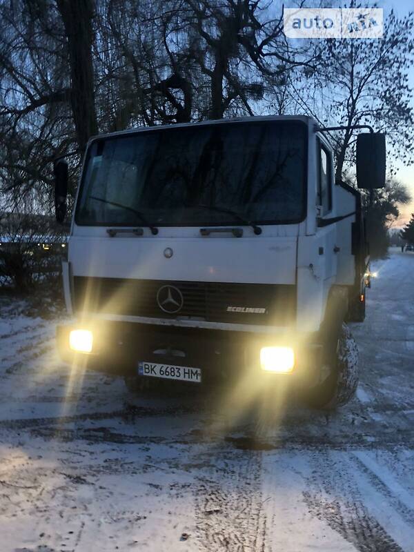 Автовоз Mercedes-Benz LK-Series 1992 в Ровно