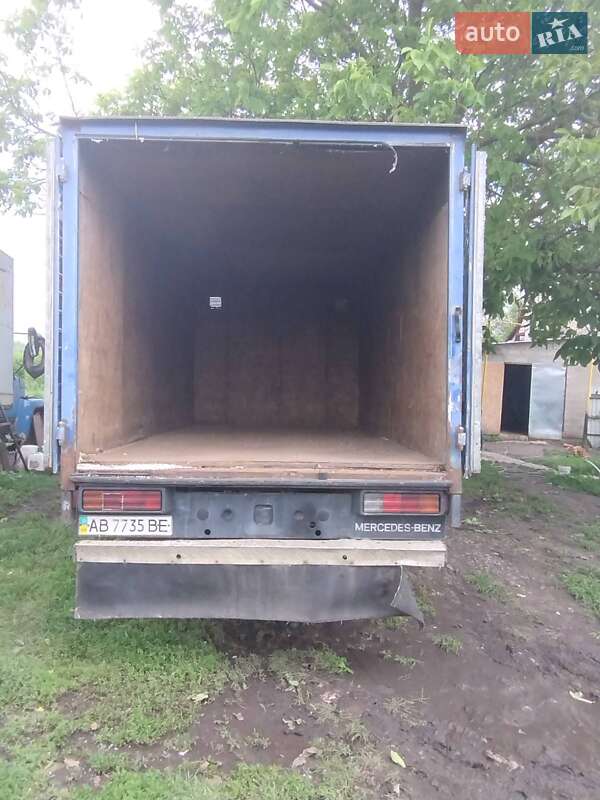 Грузовой фургон Mercedes-Benz LK-Series 1992 в Житомире