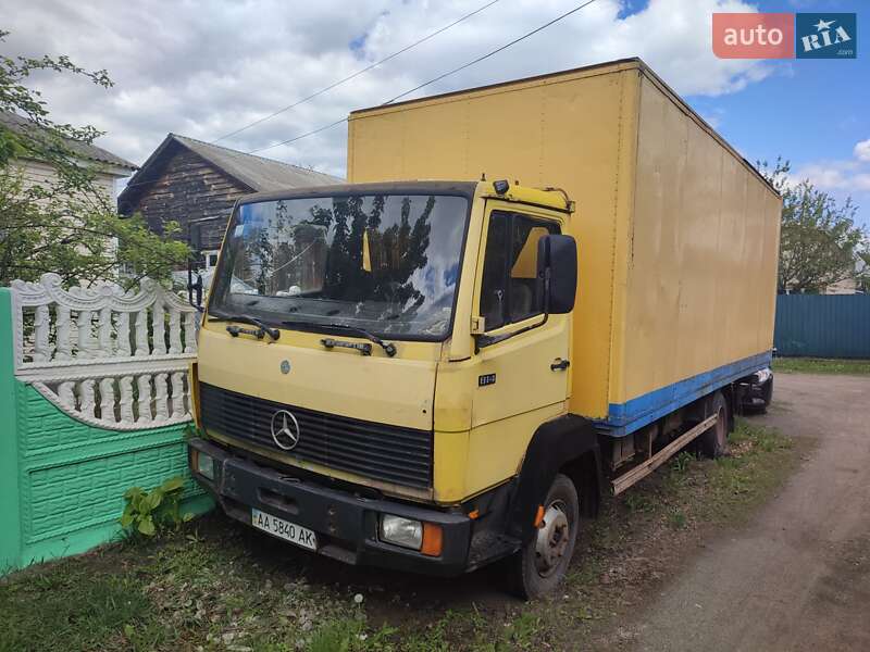 Вантажний фургон Mercedes-Benz LK-Series 1990 в 