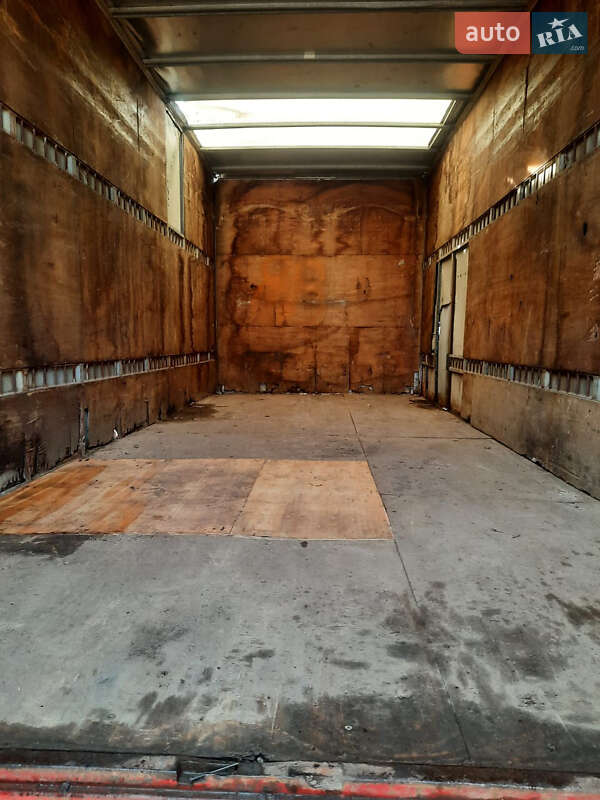 Другие грузовики Mercedes-Benz LK-Series 1997 в Киеве