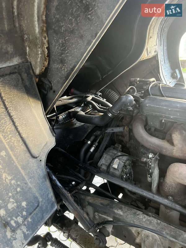 Грузовой фургон Mercedes-Benz LK-Series 1995 в Ужгороде