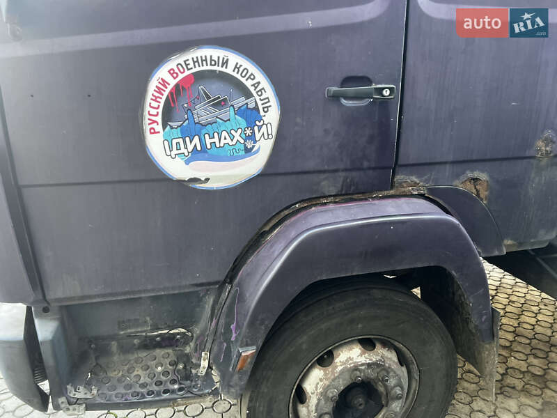 Грузовой фургон Mercedes-Benz LK-Series 1995 в Ужгороде