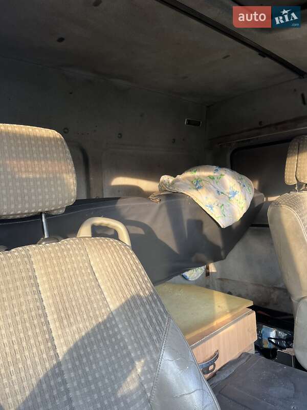 Вантажний фургон Mercedes-Benz LN-Series 1996 в Любешові