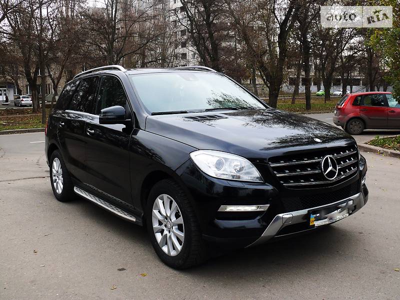 Внедорожник / Кроссовер Mercedes-Benz M-Class 2013 в Николаеве