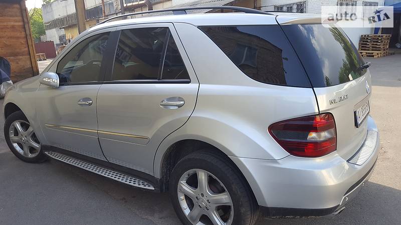 Внедорожник / Кроссовер Mercedes-Benz M-Class 2007 в Киеве