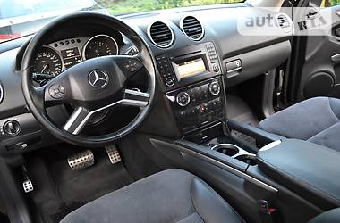 Внедорожник / Кроссовер Mercedes-Benz M-Class 2009 в Луцке