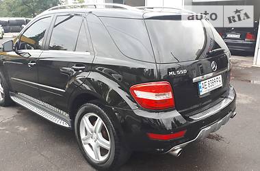 Внедорожник / Кроссовер Mercedes-Benz M-Class 2010 в Кривом Роге