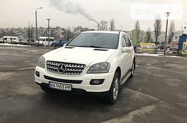 Mercedes-Benz M-Class 2008 Mercedes-Benz M-Class 2008