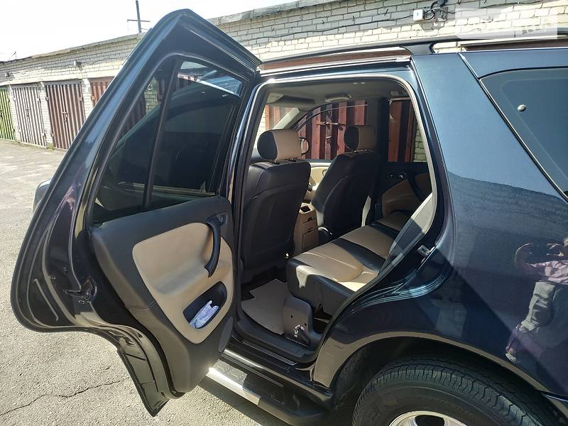 Позашляховик / Кросовер Mercedes-Benz M-Class 1999 в Луцьку