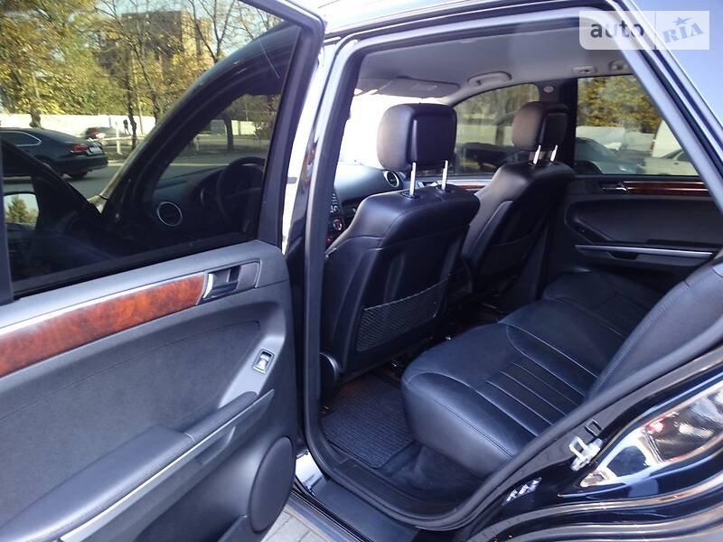 Позашляховик / Кросовер Mercedes-Benz M-Class 2006 в Дніпрі