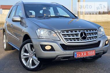 Внедорожник / Кроссовер Mercedes-Benz M-Class 2009 в Ровно