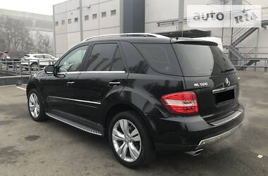 Mercedes-Benz M-Class 2008 Mercedes-Benz M-Class 2008