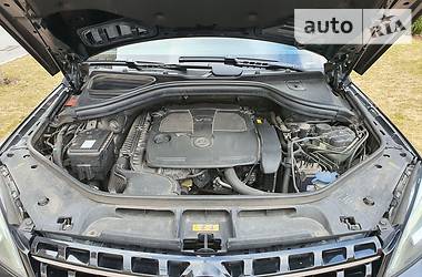 Внедорожник / Кроссовер Mercedes-Benz M-Class 2012 в 