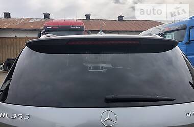 Позашляховик / Кросовер Mercedes-Benz M-Class 2012 в 