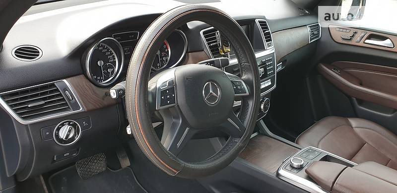 Позашляховик / Кросовер Mercedes-Benz M-Class 2013 в Херсоні фото 24 Позашляховик / Кросовер Mercedes-Benz M-Class 2013 в Херсоні