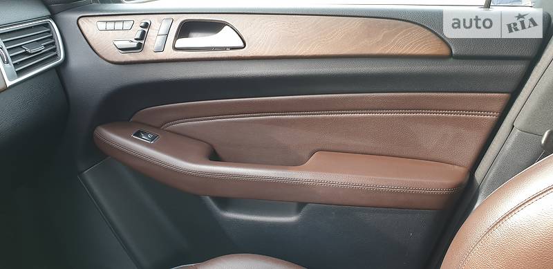 Позашляховик / Кросовер Mercedes-Benz M-Class 2013 в Херсоні фото 28 Позашляховик / Кросовер Mercedes-Benz M-Class 2013 в Херсоні