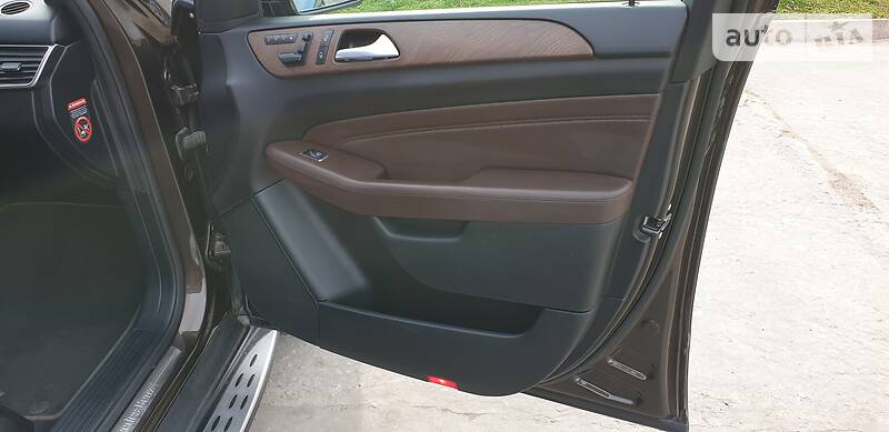 Позашляховик / Кросовер Mercedes-Benz M-Class 2013 в Херсоні фото 42 Позашляховик / Кросовер Mercedes-Benz M-Class 2013 в Херсоні