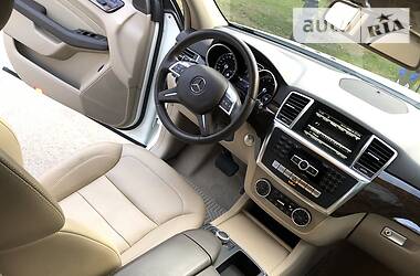 Позашляховик / Кросовер Mercedes-Benz M-Class 2012 в 