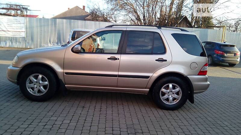 Позашляховик / Кросовер Mercedes-Benz M-Class 2003 в Ужгороді