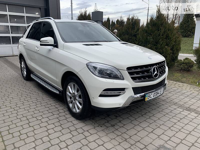 Позашляховик / Кросовер Mercedes-Benz M-Class 2012 в Львові