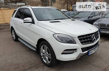 Mercedes-Benz M-Class 2014 Mercedes-Benz M-Class 2014
