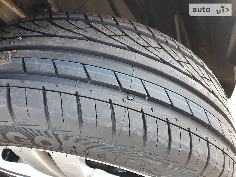 Позашляховик / Кросовер Mercedes-Benz M-Class 2014 в Одесі