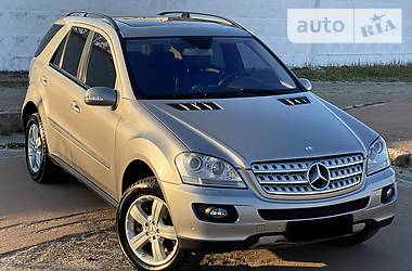 Mercedes-Benz M-Class 2008 Mercedes-Benz M-Class 2008