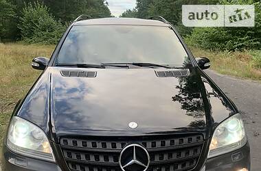 Внедорожник / Кроссовер Mercedes-Benz M-Class 2007 в Любомле