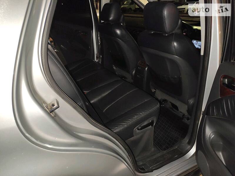 Позашляховик / Кросовер Mercedes-Benz M-Class 2000 в Києві