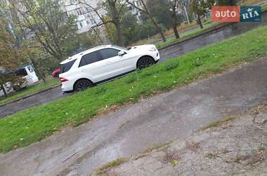 Внедорожник / Кроссовер Mercedes-Benz M-Class 2014 в Херсоне