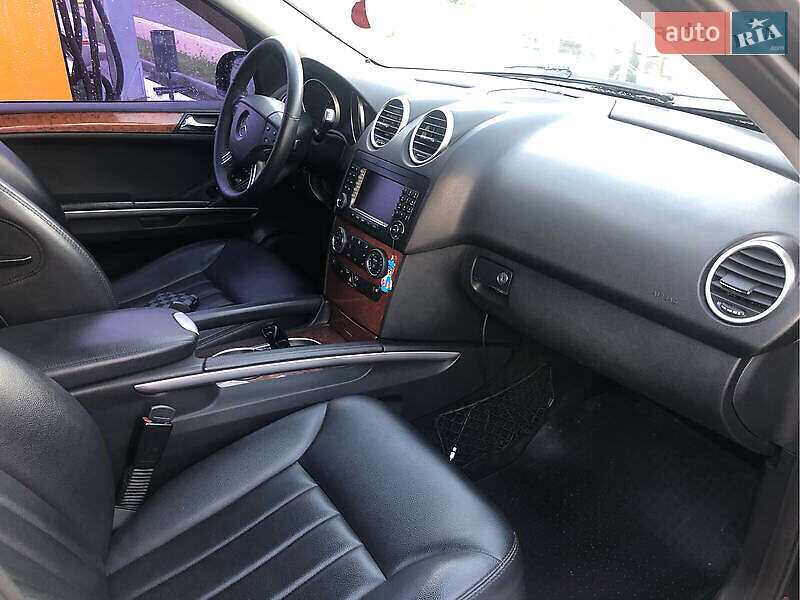 Внедорожник / Кроссовер Mercedes-Benz M-Class 2007 в Черновцах
